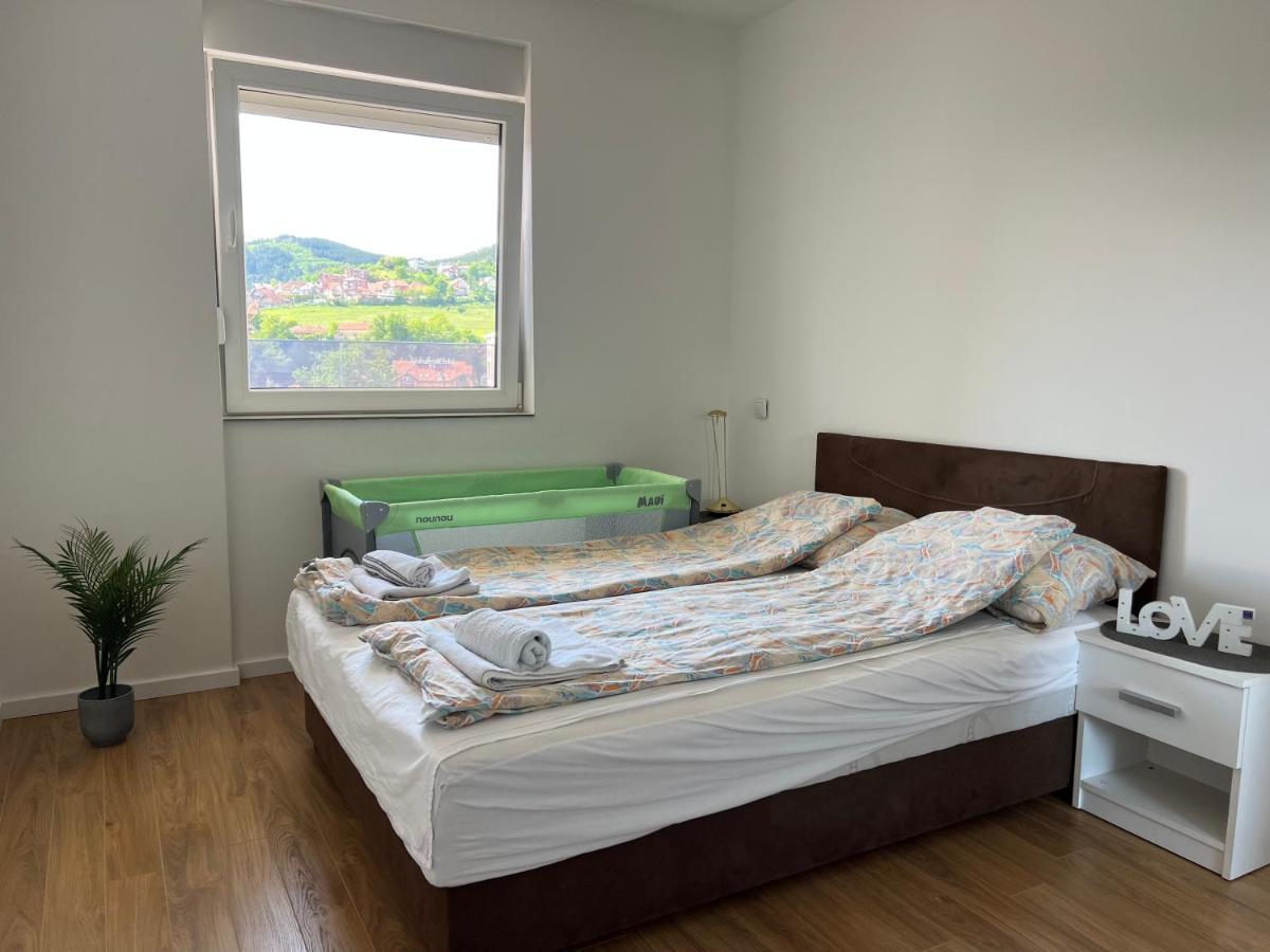 Apartman Ano Lux Нови пазар Екстериор снимка